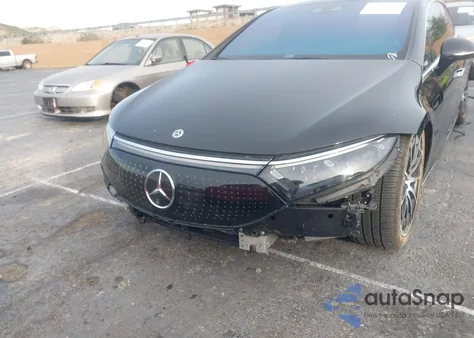 2022 Mercedes-Benz Eqs 580 4Matic z USA, uszkodzony, nr VIN W1KCG4EB8NA020823